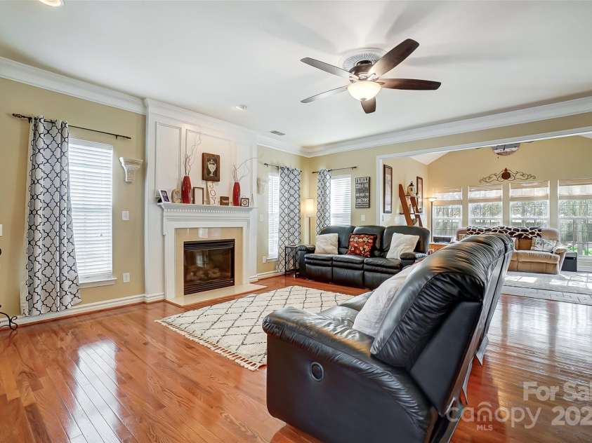 1114 Oak Alley Drive, Indian Trail, NC 28079.  MLS# CAR4223061, YatesRealty ID 1623. 