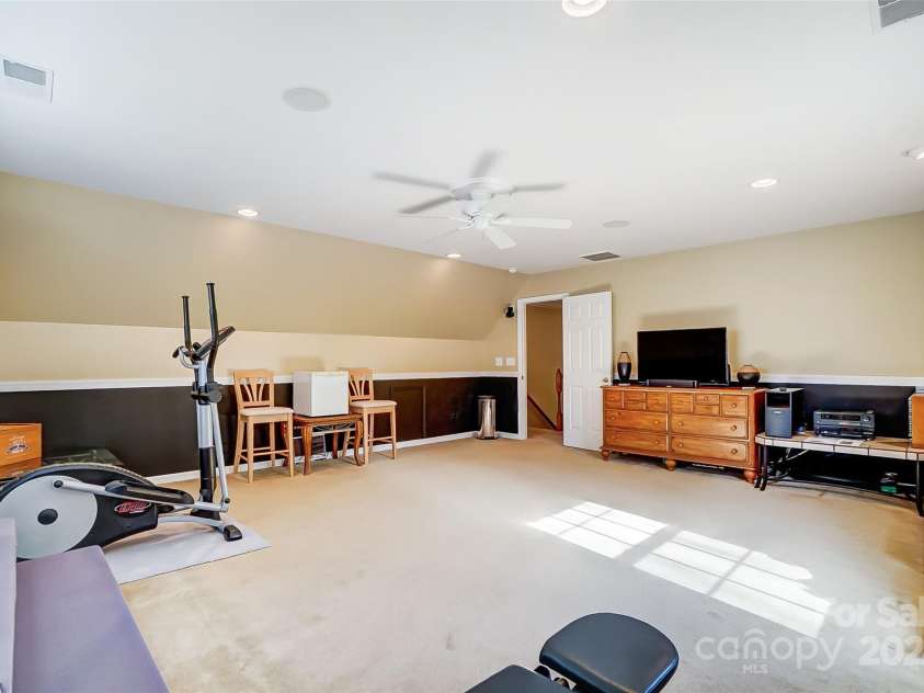 1114 Oak Alley Drive, Indian Trail, NC 28079.  MLS# CAR4223061, YatesRealty ID 1623. 