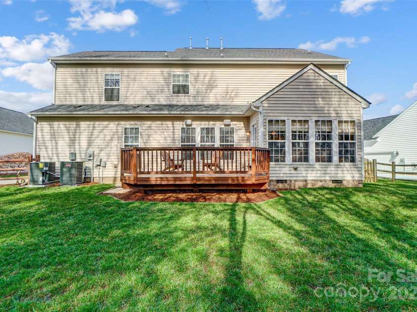 1114 Oak Alley Drive, Indian Trail, NC 28079.  MLS# CAR4223061, YatesRealty ID 1623. 