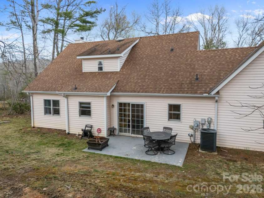 1618 Brookside Camp Road, Hendersonville, NC 28792.  MLS# CAR4365657, YatesRealty ID 16231. 