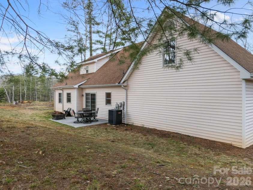 1618 Brookside Camp Road, Hendersonville, NC 28792.  MLS# CAR4365657, YatesRealty ID 16231. 