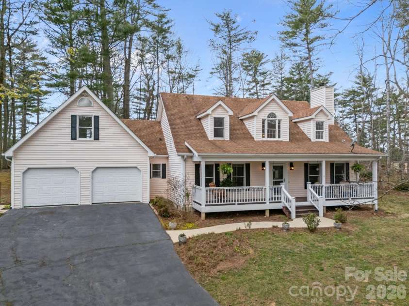 1618 Brookside Camp Road, Hendersonville, NC 28792.  MLS# CAR4365657, YatesRealty ID 16231. 