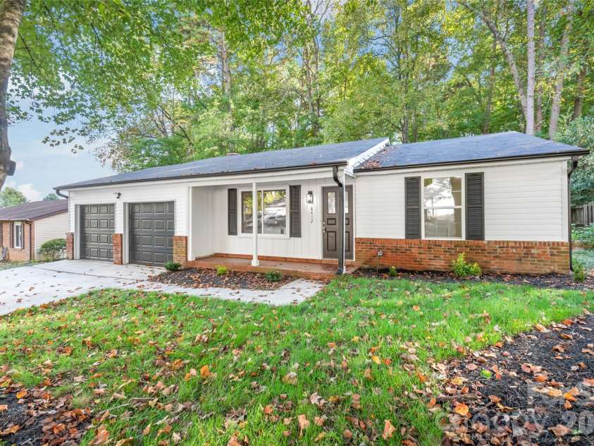 8412 Strider Drive, Charlotte, NC 28212.  MLS# CAR4310180, YatesRealty ID 16232. 
