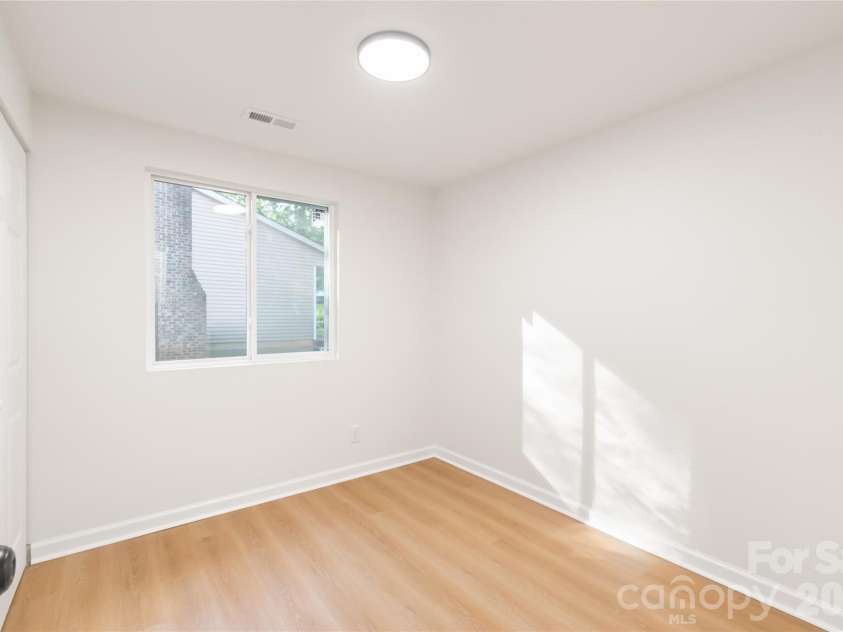 8412 Strider Drive, Charlotte, NC 28212.  MLS# CAR4310180, YatesRealty ID 16232. 
