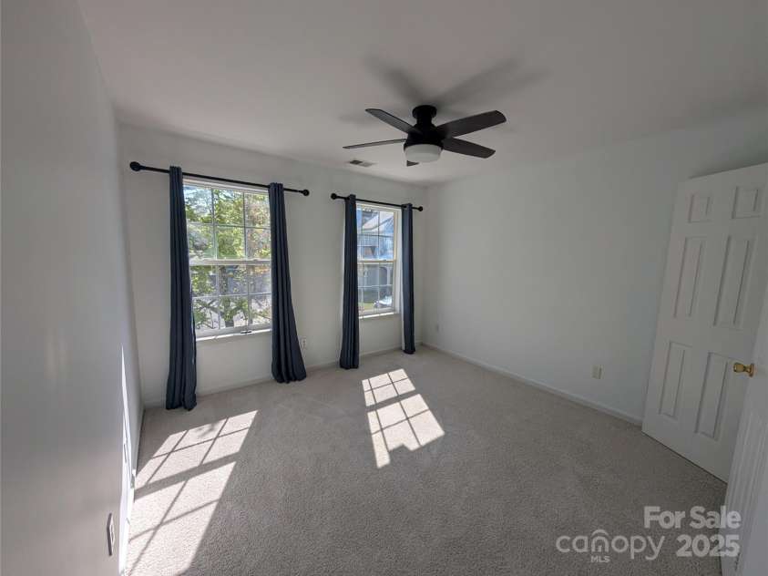 6846 Beverly Springs Drive, Charlotte, NC 28270.  MLS# CAR4245896, YatesRealty ID 16234. 