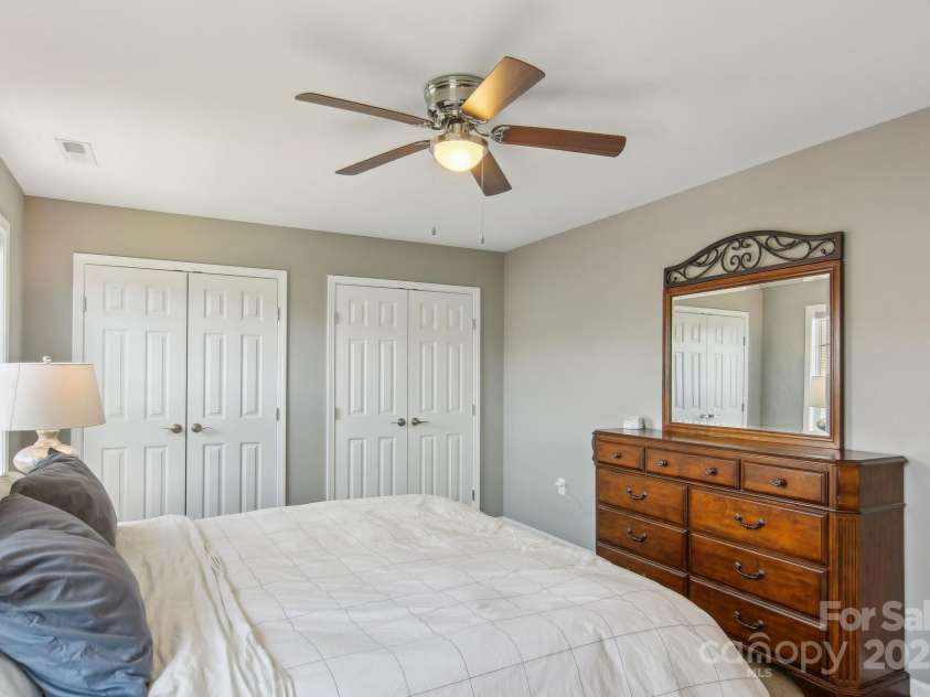 1110 Lynwood Forest Road, Arden, NC 28704.  MLS# CAR4247700, YatesRealty ID 16236. 