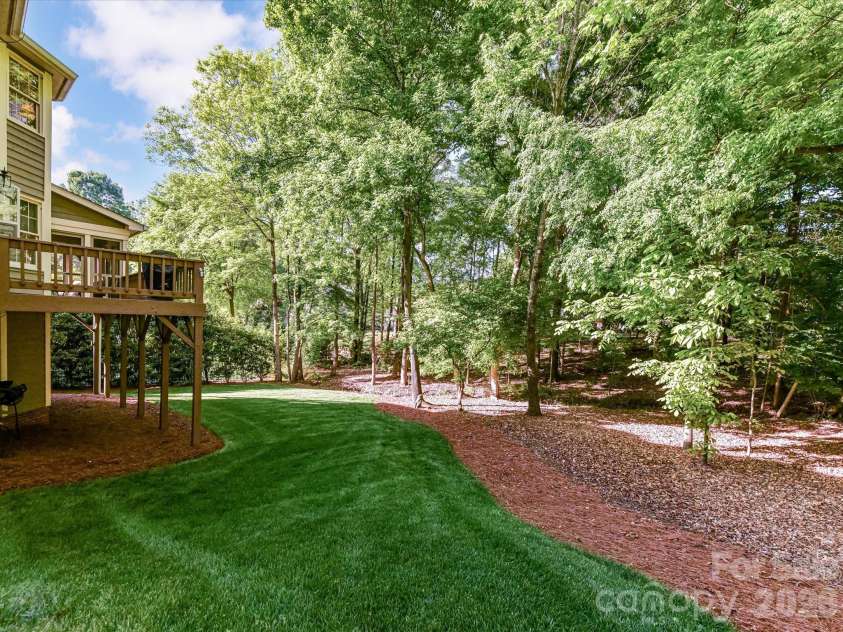 1931 Kilmonack Lane, Charlotte, NC 28270.  MLS# CAR4369836, YatesRealty ID 16236. 