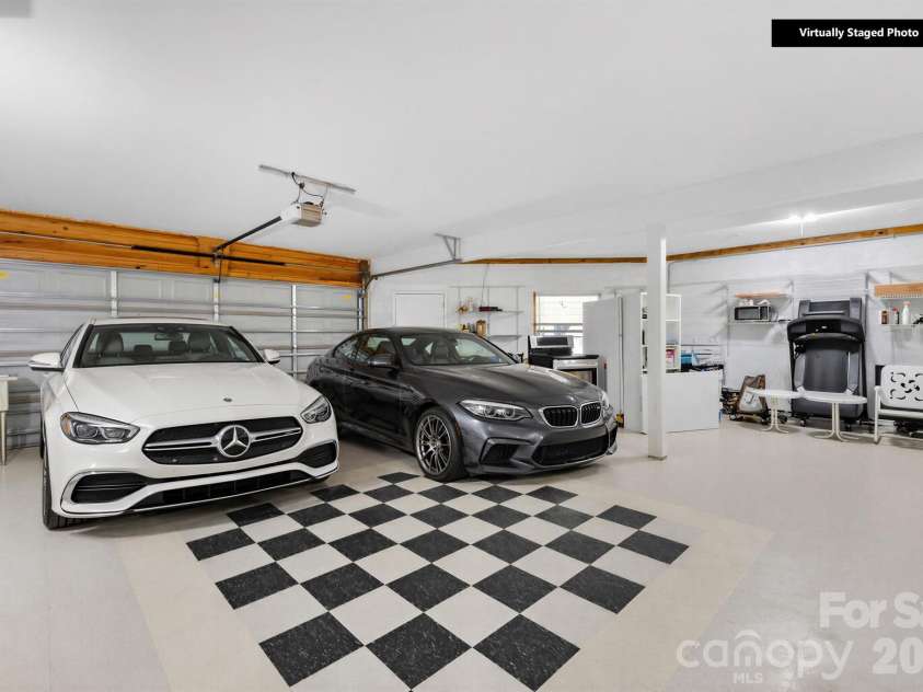 3117 Beaman Avenue, Charlotte, NC 28273.  MLS# CAR4374782, YatesRealty ID 16237. 