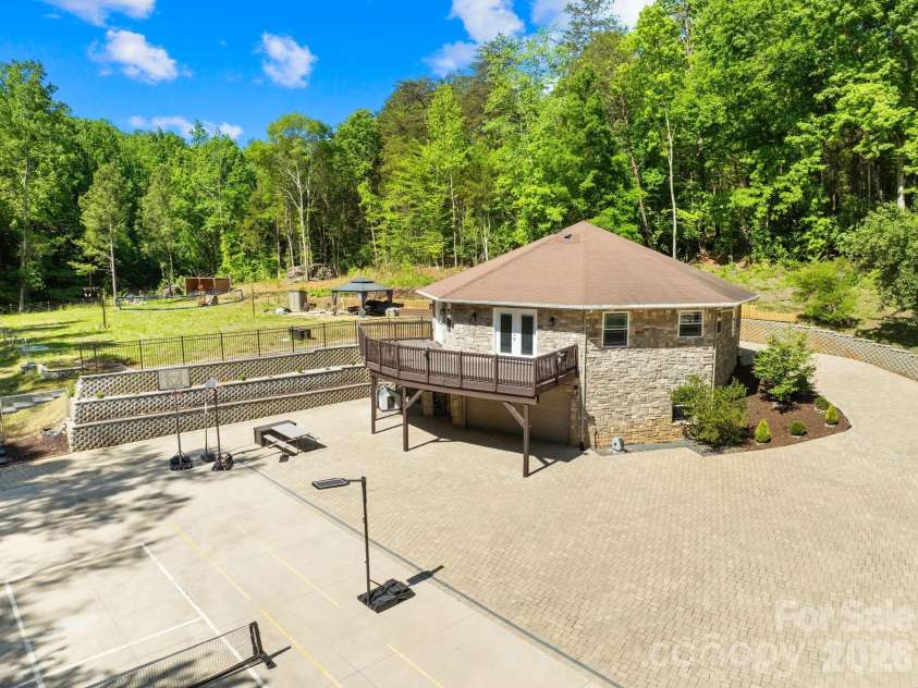 3117 Beaman Avenue, Charlotte, NC 28273.  MLS# CAR4374782, YatesRealty ID 16237. 