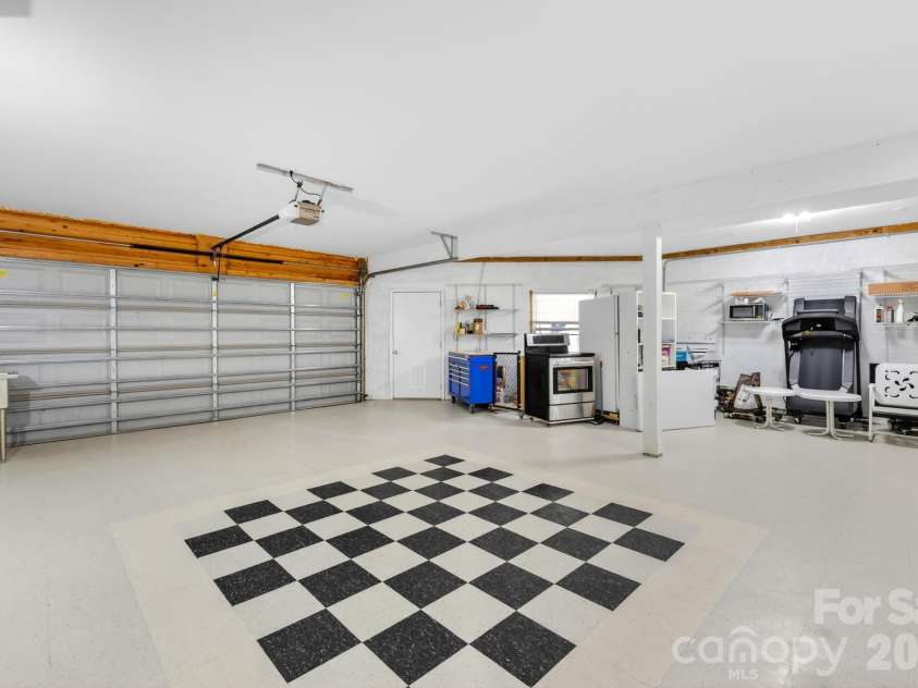 3117 Beaman Avenue, Charlotte, NC 28273.  MLS# CAR4374782, YatesRealty ID 16237. 