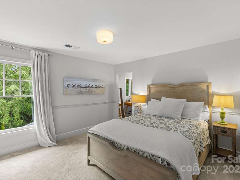 9513 Tresanton Drive, Charlotte, NC 28210.  MLS# CAR4253471, YatesRealty ID 16238. 