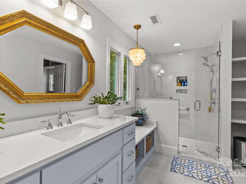 9513 Tresanton Drive, Charlotte, NC 28210.  MLS# CAR4253471, YatesRealty ID 16238. 