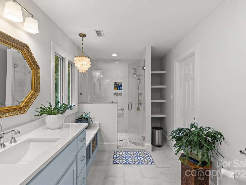 9513 Tresanton Drive, Charlotte, NC 28210.  MLS# CAR4253471, YatesRealty ID 16238. 