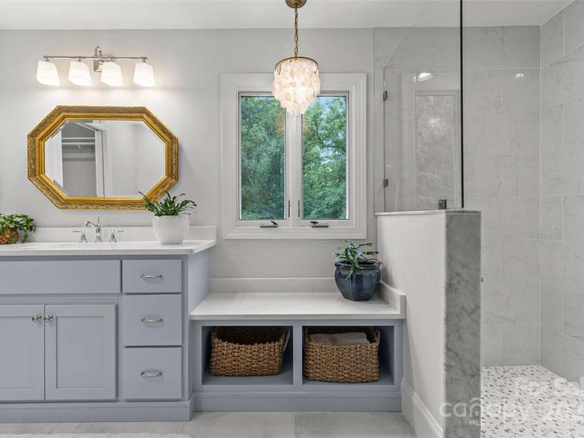 9513 Tresanton Drive, Charlotte, NC 28210.  MLS# CAR4253471, YatesRealty ID 16238. 