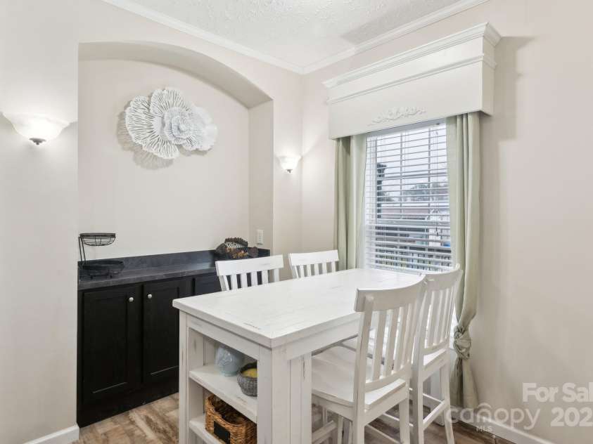 1524 Gardenia Avenue, North Myrtle Beach, SC 29582.  MLS# CAR4232774, YatesRealty ID 16239. 