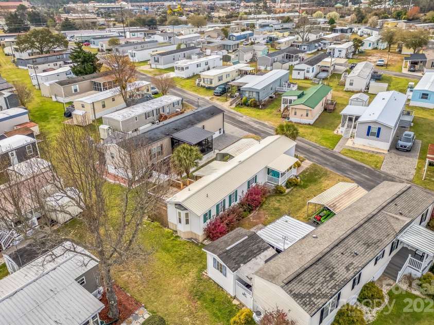 1524 Gardenia Avenue, North Myrtle Beach, SC 29582.  MLS# CAR4232774, YatesRealty ID 16239. 