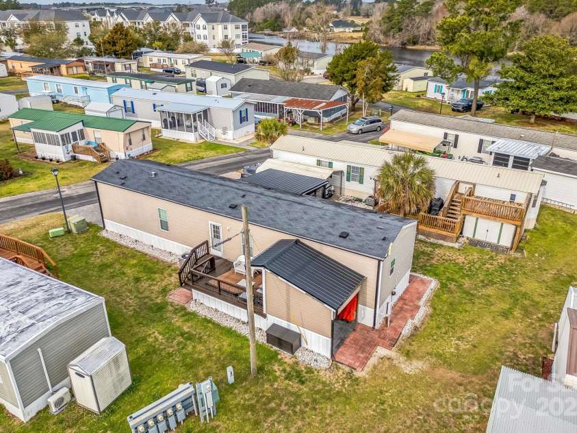 1524 Gardenia Avenue, North Myrtle Beach, SC 29582.  MLS# CAR4232774, YatesRealty ID 16239. 