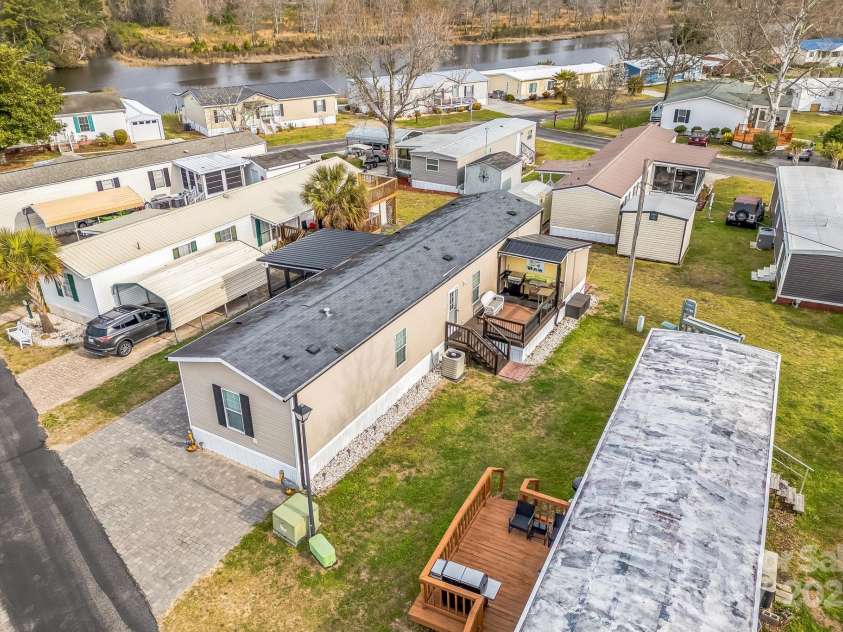 1524 Gardenia Avenue, North Myrtle Beach, SC 29582.  MLS# CAR4232774, YatesRealty ID 16239. 