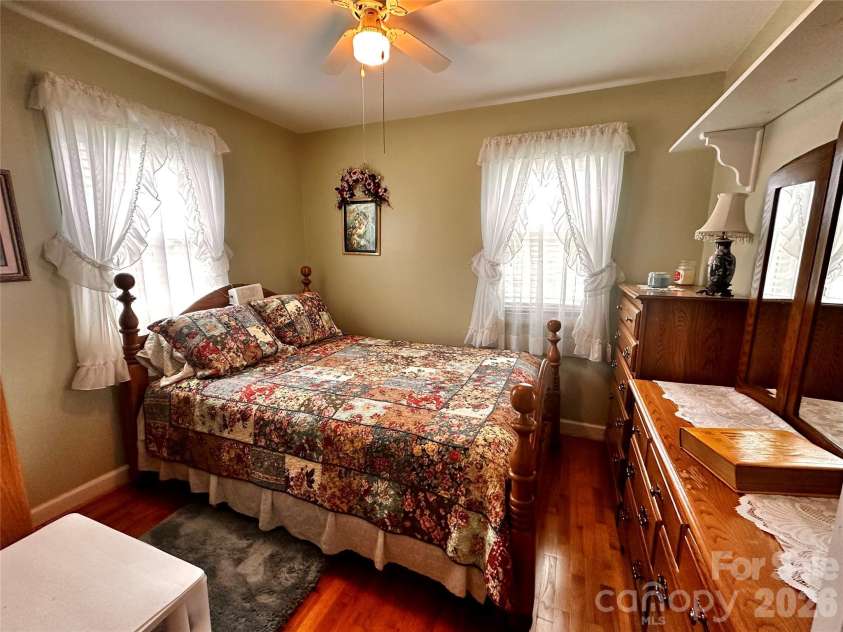 560 Russ Norris Heaton Road, Elk Park, NC 28622.  MLS# CAR4374589, YatesRealty ID 16239. 