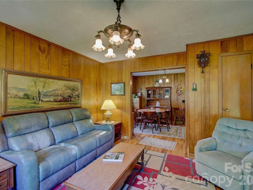 560 Russ Norris Heaton Road, Elk Park, NC 28622.  MLS# CAR4374589, YatesRealty ID 16239. 