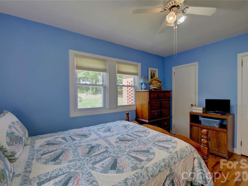 560 Russ Norris Heaton Road, Elk Park, NC 28622.  MLS# CAR4374589, YatesRealty ID 16239. 