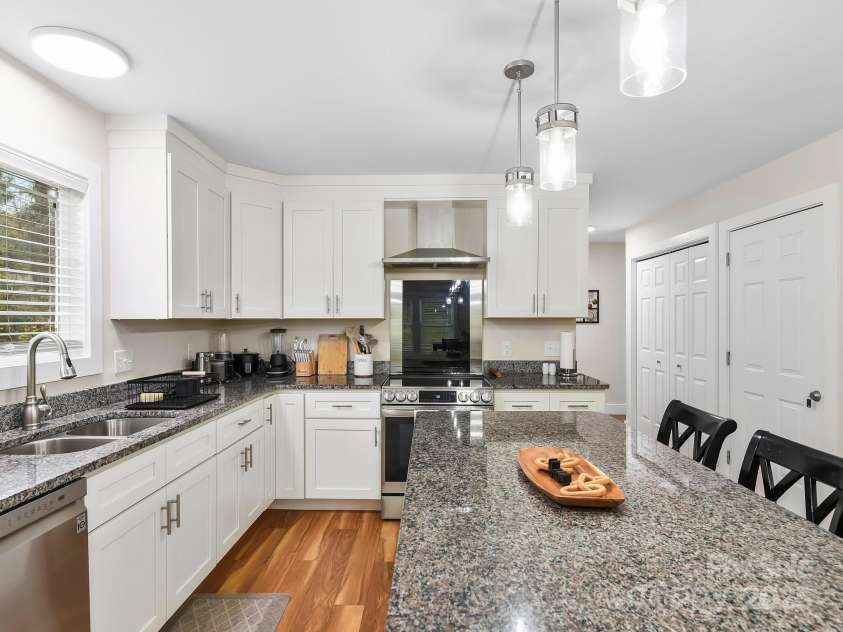 258 Old Weaverville Road, Asheville, NC 28804.  MLS# CAR4316363, YatesRealty ID 1624. 