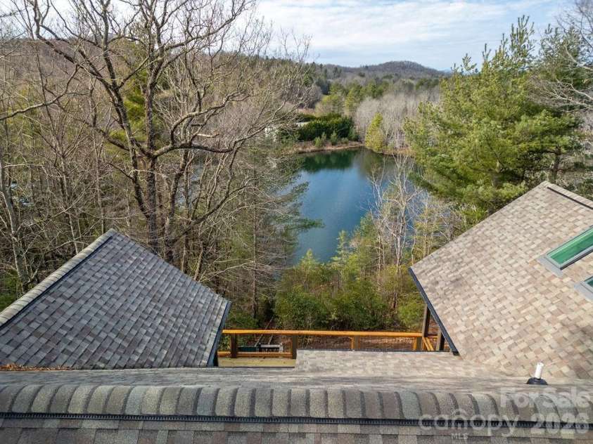 5039 Connestee Trail, Brevard, NC 28712.  MLS# CAR4324412, YatesRealty ID 1624. 
