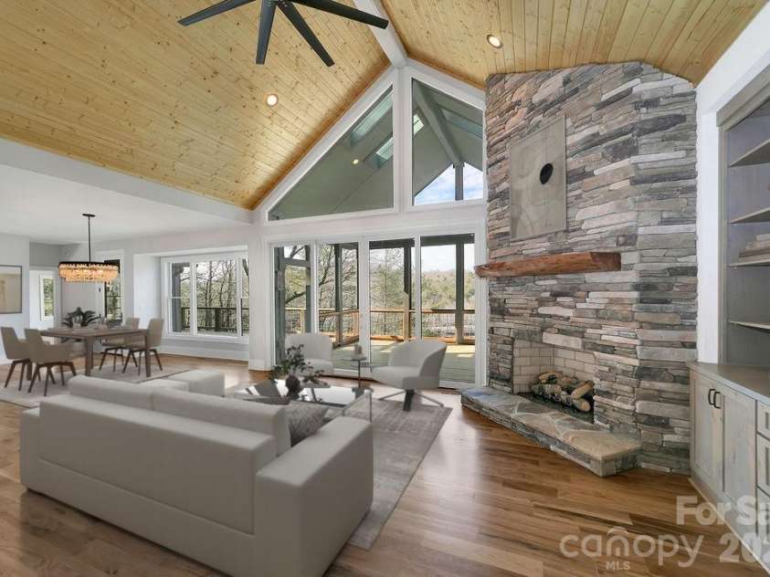 5039 Connestee Trail, Brevard, NC 28712.  MLS# CAR4324412, YatesRealty ID 1624. 