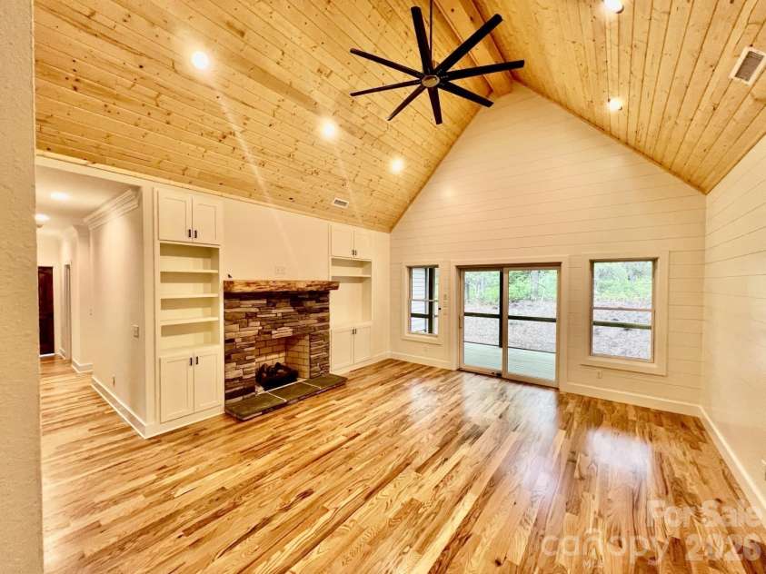 5039 Connestee Trail, Brevard, NC 28712.  MLS# CAR4324412, YatesRealty ID 1624. 