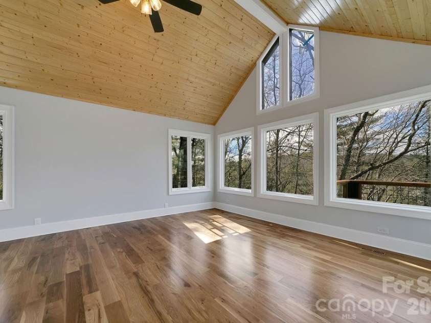 5039 Connestee Trail, Brevard, NC 28712.  MLS# CAR4324412, YatesRealty ID 1624. 