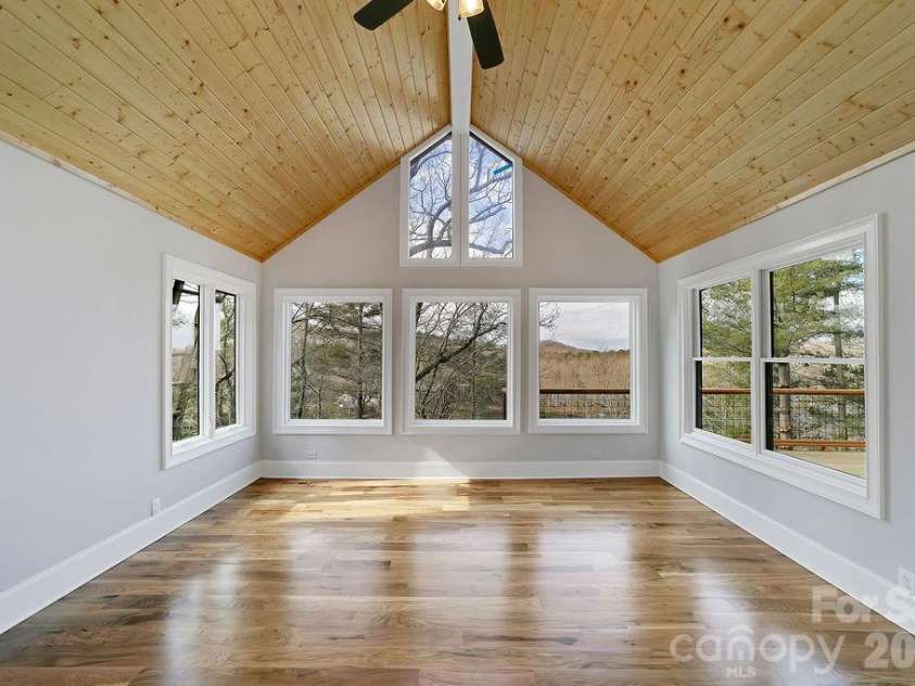 5039 Connestee Trail, Brevard, NC 28712.  MLS# CAR4324412, YatesRealty ID 1624. 