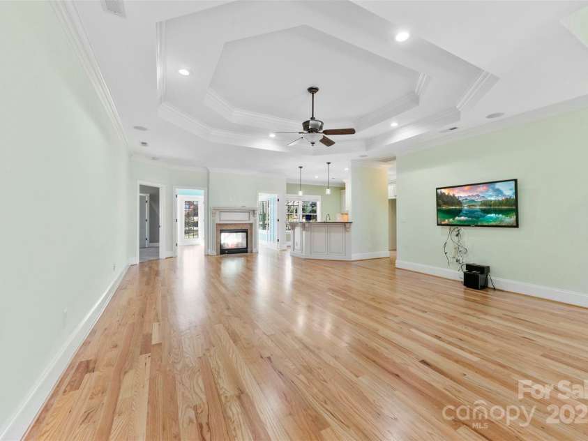 9016 Heather Trace, Gastonia, NC 28056.  MLS# CAR4227493, YatesRealty ID 1624. 