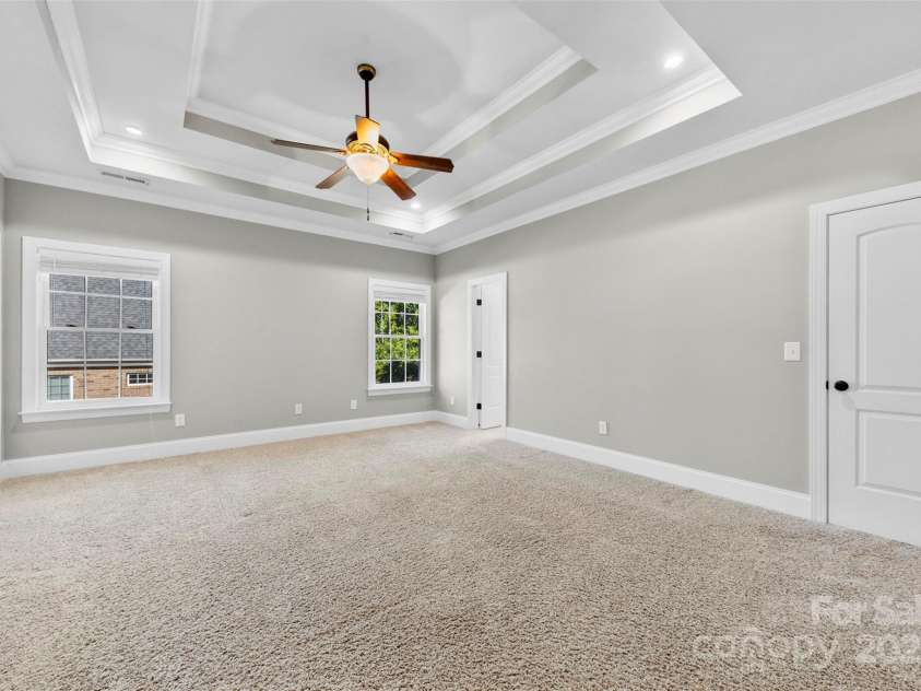 9016 Heather Trace, Gastonia, NC 28056.  MLS# CAR4227493, YatesRealty ID 1624. 