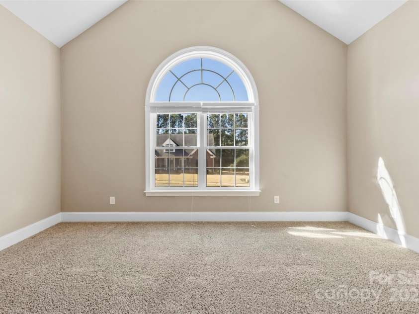 9016 Heather Trace, Gastonia, NC 28056.  MLS# CAR4227493, YatesRealty ID 1624. 