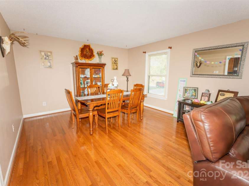 125 Southwood Park, Mooresville, NC 28117.  MLS# CAR4256817, YatesRealty ID 16240. 