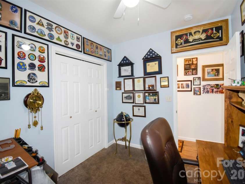 945 Country Club Road, Brevard, NC 28712.  MLS# CAR4374960, YatesRealty ID 16240. 