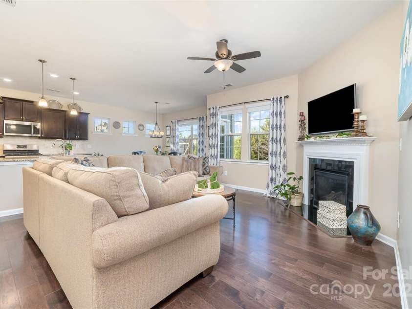 3034 Oakmere Road, Waxhaw, NC 28173.  MLS# CAR4235742, YatesRealty ID 16241. 