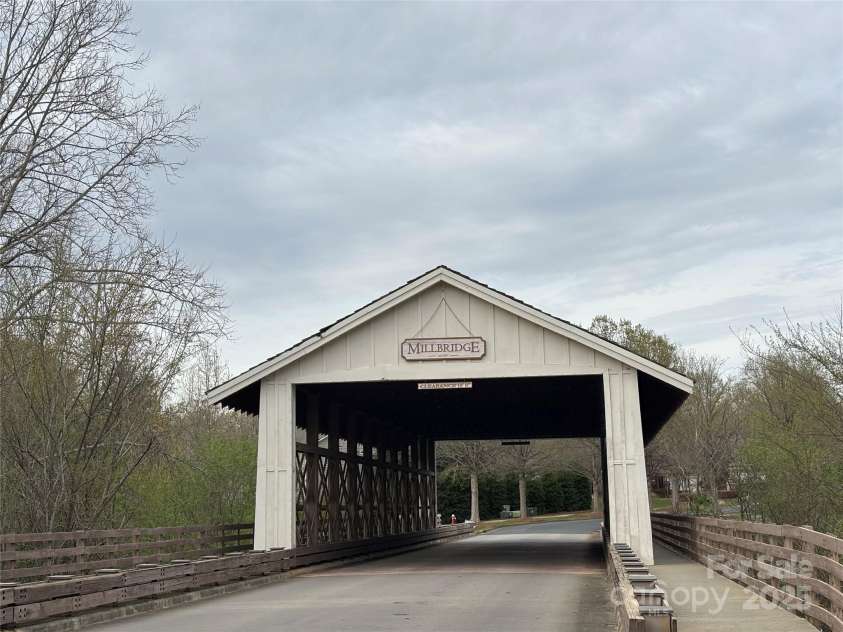 3034 Oakmere Road, Waxhaw, NC 28173.  MLS# CAR4235742, YatesRealty ID 16241. 