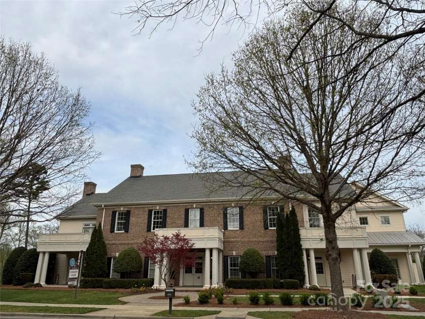 3034 Oakmere Road, Waxhaw, NC 28173.  MLS# CAR4235742, YatesRealty ID 16241. 