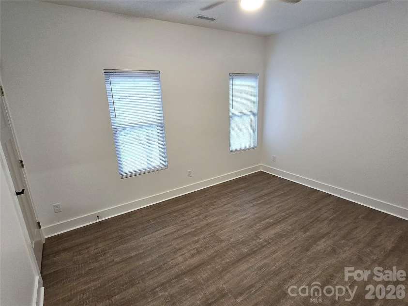 768 8th Street, Hickory, NC 28601.  MLS# CAR4375262, YatesRealty ID 16242. 