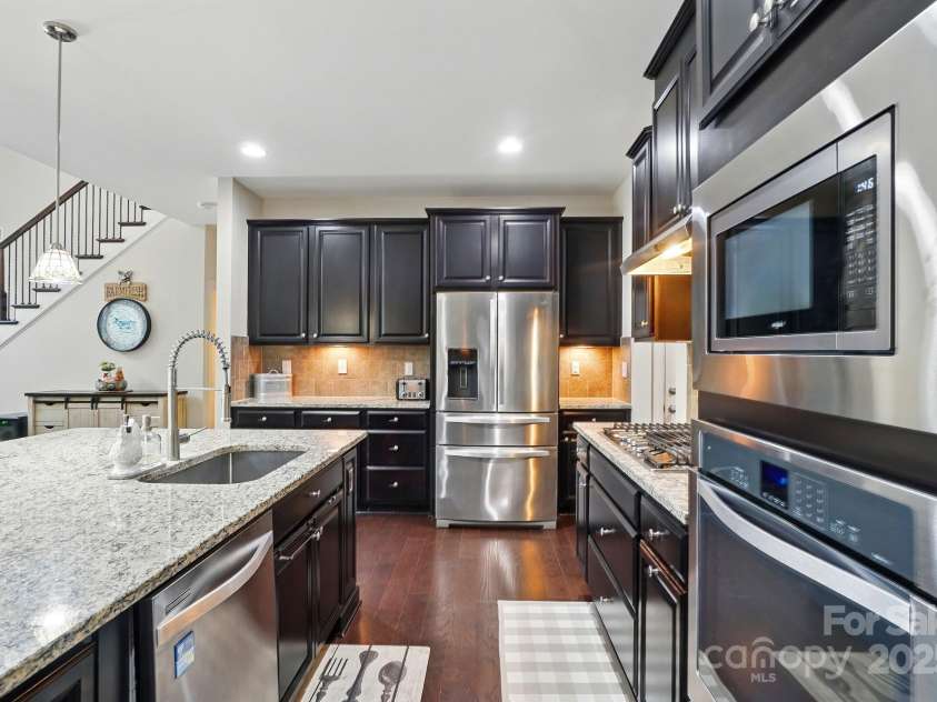 161 Leaning Tower Drive, Mooresville, NC 28117.  MLS# CAR4258894, YatesRealty ID 16246. 