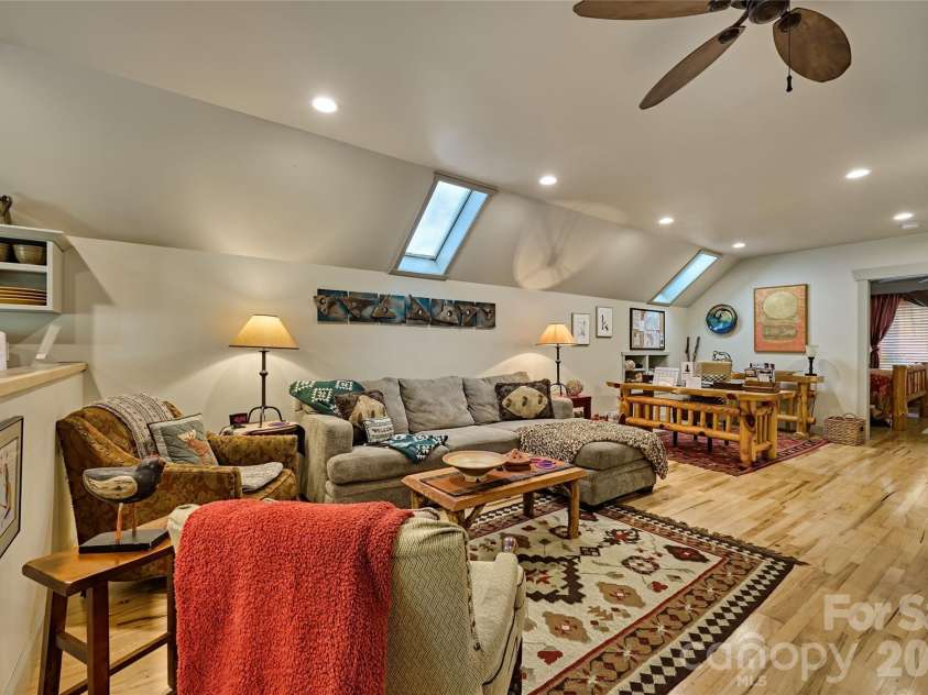 178 Whetstone Gap Road, Lake Toxaway, NC 28747.  MLS# CAR4375389, YatesRealty ID 16247. 