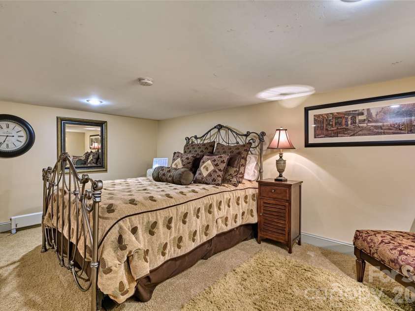 178 Whetstone Gap Road, Lake Toxaway, NC 28747.  MLS# CAR4375389, YatesRealty ID 16247. 