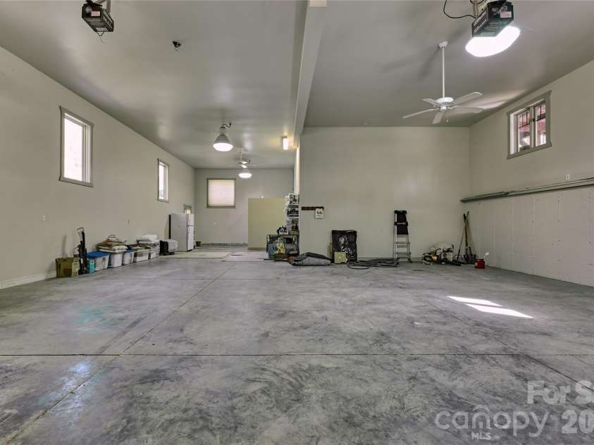 178 Whetstone Gap Road, Lake Toxaway, NC 28747.  MLS# CAR4375389, YatesRealty ID 16247. 