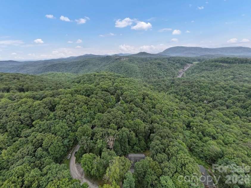 178 Whetstone Gap Road, Lake Toxaway, NC 28747.  MLS# CAR4375389, YatesRealty ID 16247. 