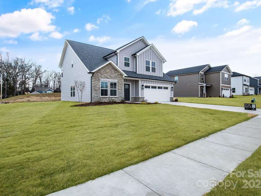 3070 Swallowtail Lane, Kannapolis, NC 28027.  MLS# CAR4217237, YatesRealty ID 16249. 