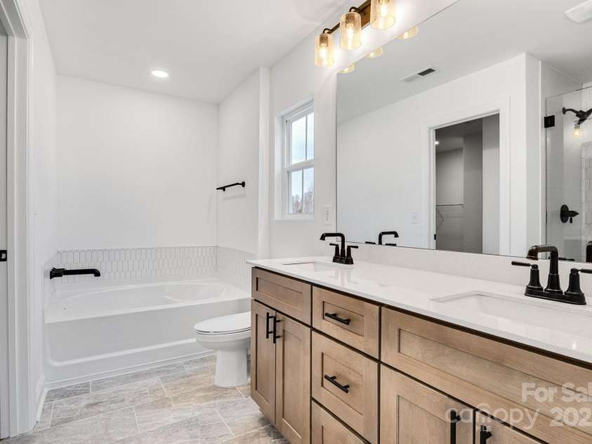 3070 Swallowtail Lane, Kannapolis, NC 28027.  MLS# CAR4217237, YatesRealty ID 16249. 