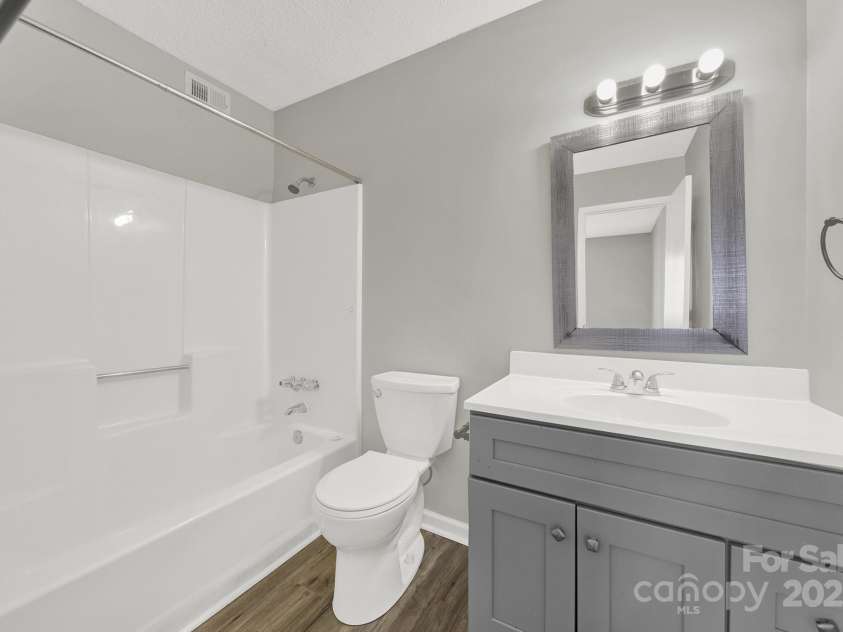 1642 Eagles Place, Rock Hill, SC 29732.  MLS# CAR4228448, YatesRealty ID 1625. 