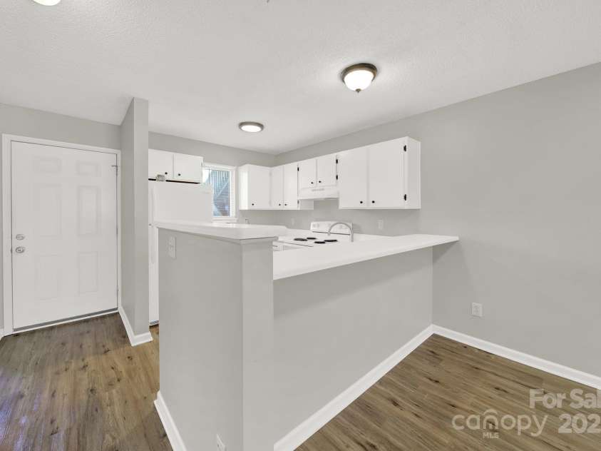 1642 Eagles Place, Rock Hill, SC 29732.  MLS# CAR4228448, YatesRealty ID 1625. 