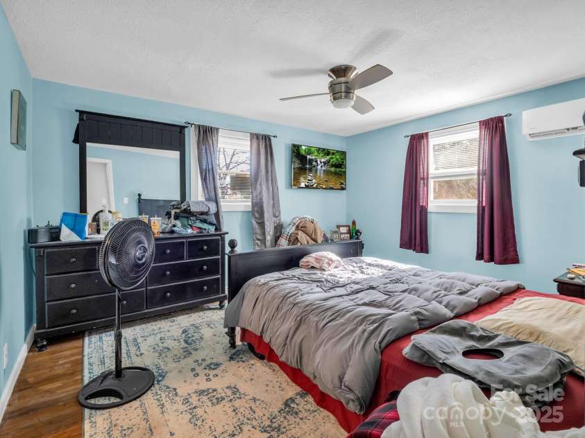 2072 Dean Lane, Lincolnton, NC 28092.  MLS# CAR4330224, YatesRealty ID 1625. 